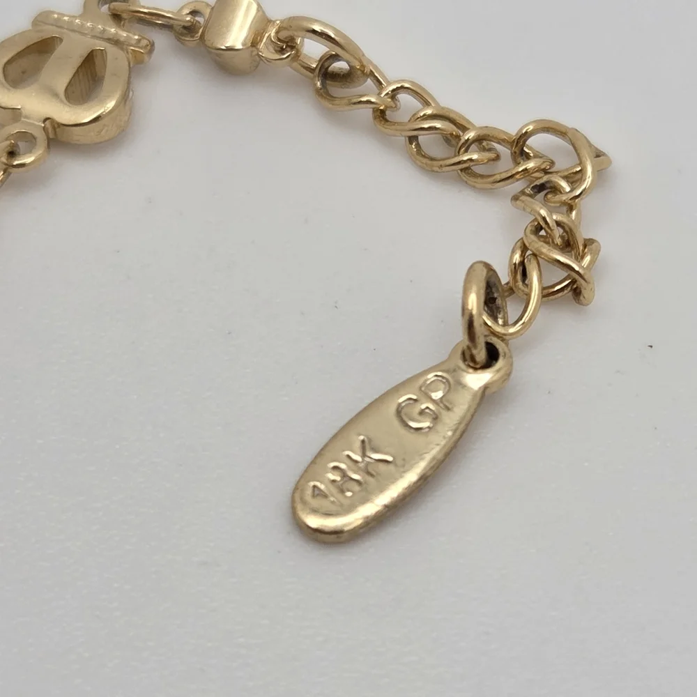 Charming Elephant Bracelet in Gold and Cream - Picture 7 of 8